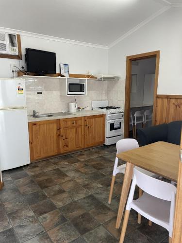 Konyha, Tumby Bay Caravan Park in Eyre Peninsula