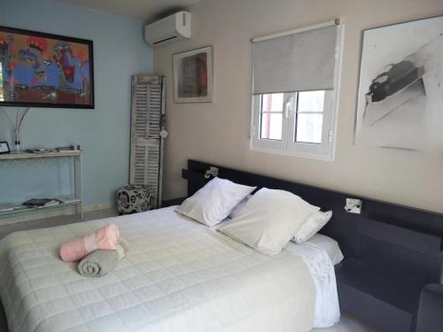 Au Mas Saint Pierre - Chambres d'hotes de charme et gite Room Type - Comfort Double Room