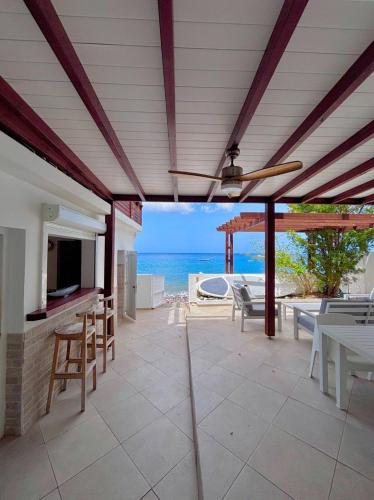 Villa Eve in เลอการ์เบ