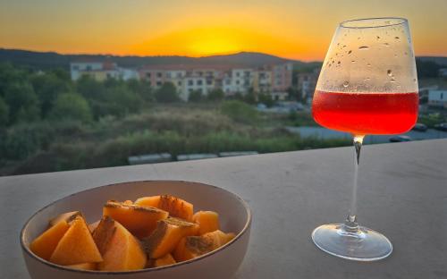 2 Stylish Studios - 100m from Smokinya Kavatsi Beach by Flat Mаnager, Sozopol (foto 5)