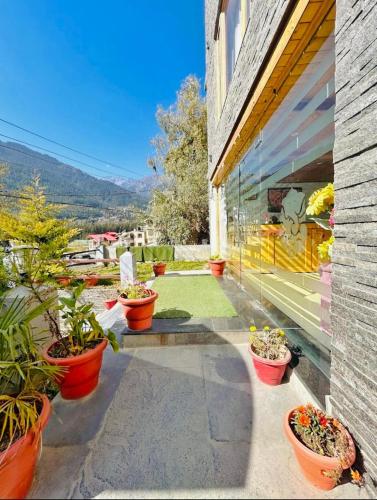 Hotel Manali Castle # Near Mall Road # Parking # Mountain view Rooms photo 4