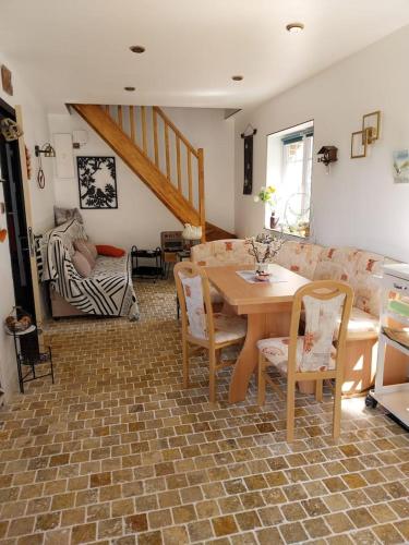 Gite ANGEBELLE in Taisnieres-en-Thierache