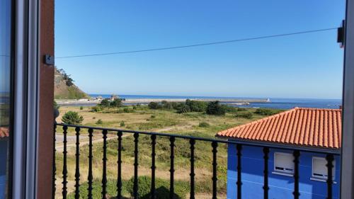 View, Apartamento San Juan de la Arena con vistas al mar in San Juan de la Arena