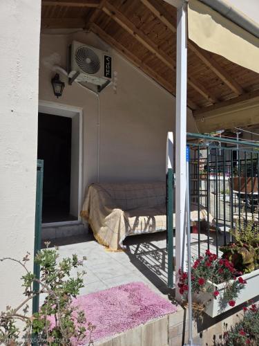 Authentic Village House in Leontari