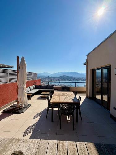 Superbe T3 avec rooftop Vue mer et montagne Ajaccio