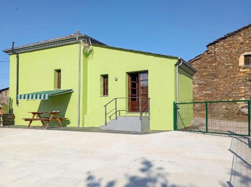 Cozy House In Grandas De Salime With Mountain View - Grandas de Salime