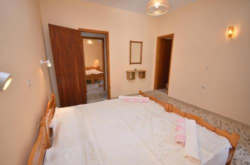  Vadius Family Apartment in Paleokastritsa