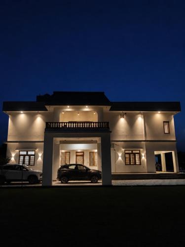 Private Farm with Big Size Pool & 7 Rooms in Kukas