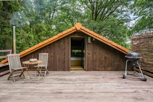 Vintage Barn with Jacuzzi in Nature in Trooz
