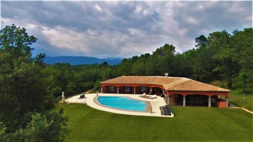 Villa "La Renaissance" idéale pour Farnienté 15 couchages gîte à louer Saint-Paul-en-Forêt