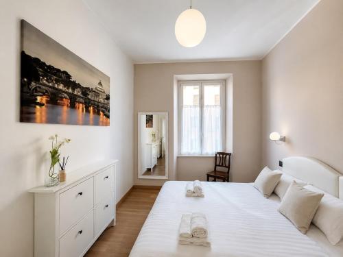 Leonard Vatican House, Рим