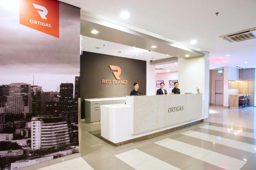 บริการและสิ่งอำนวยความสะดวก, เรด แพลนเน็ต ออร์ติกัส (Red Planet Ortigas) in มันดาลูยอง