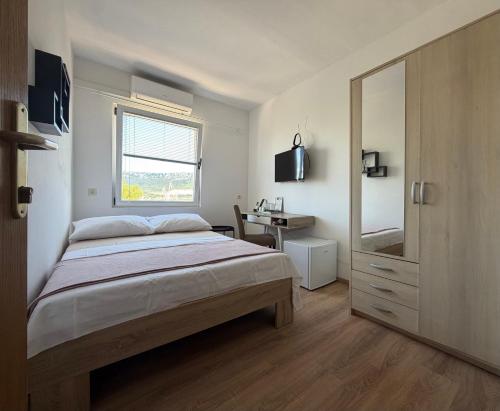 Ensuite Stay Rooms Renovated 2026, Split