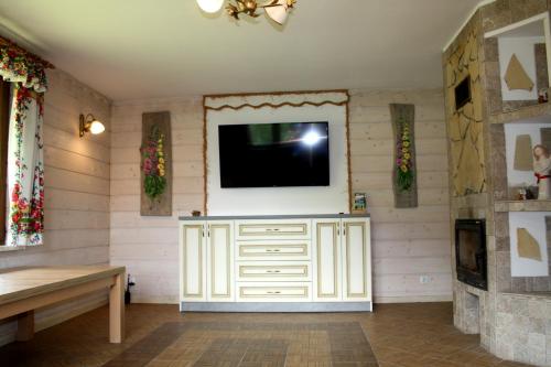 Shared lounge/TV area, Lesny Dworek 1 in Wolkowyja
