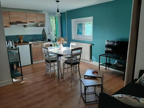 Iekārtas, Logement entier in Magnac Sur Touvre