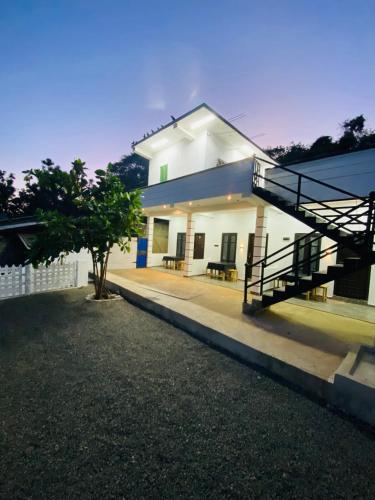 NRT Beach Hotel - image 3