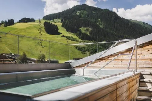 Hotel Hasenauer 4 Sterne Superior in Saalbach-Hinterglemm, Österreich