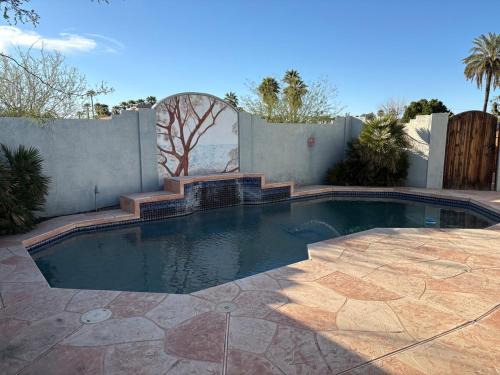 CRYStALZ pool studio kitchen DWNtWN stadiums arts