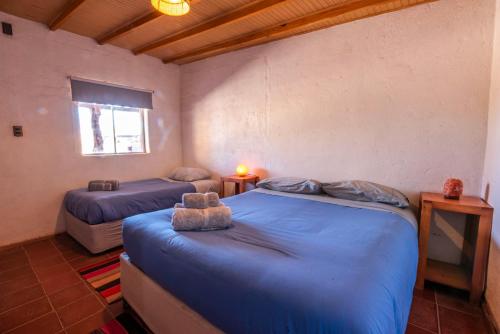 1 double bed, 1 twin bed
