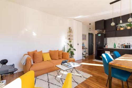 Cosy escape between Montmartre & Batignolles