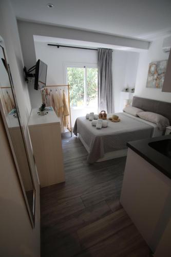 Marbella-Peñuelas Old Town Apartments 4