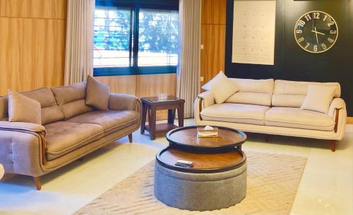 Lobi, ريڨا للأجنحة السكنية Riva suites (ريڨا للأجنحة السكنية Riva suites) in Irbid