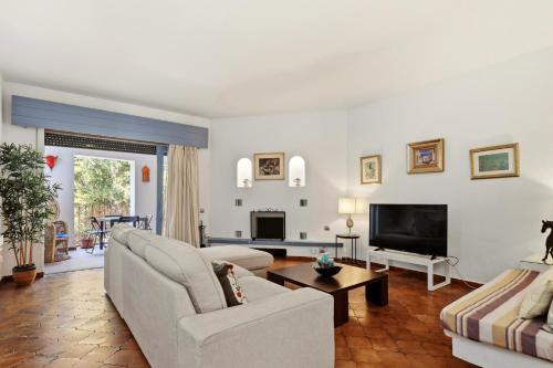 Puerto Banus 2 Bedrooms Apartment P2