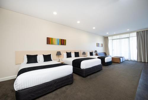 فندق وشقة فندقية بيلكونن واي (Belconnen Way Hotel & Serviced Apartments) in بلكونين