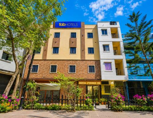 FabHotel Shaurya Palace, Pithampur