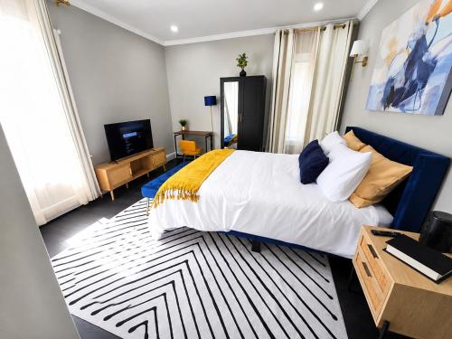 Sleeps 6 Near Boston, Providence & Gillette in North Attleboro (MA)