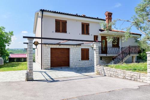 Apartma Istrsko zavetje pri Kopru - Istrian Hideaway Apartment Near Koper in Pobegi