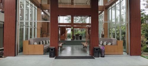 Lobby, Townhouse Oak Hotel Pondokan Tjiburial in Dago