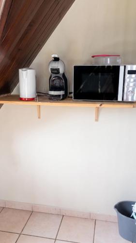Studio confortable vue jardin au Diamant, 25 m² in เลอ ยามัน