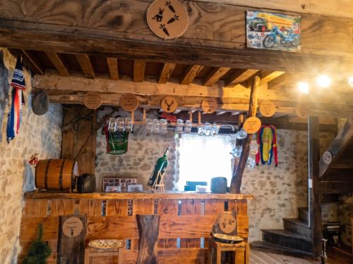 Maison spacieuse à Cussy-en-Morvan avec vue sur la montagne (Maison spacieuse a Cussy-en-Morvan avec vue sur la montagne) in Anost