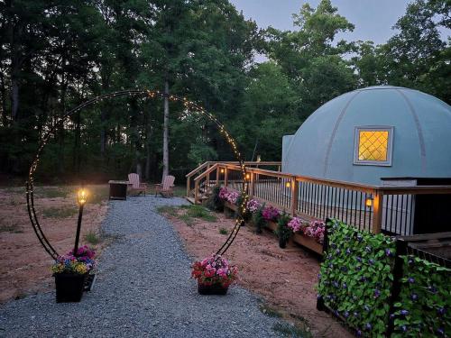 Secluded Woodland Glamping Domes on 100 Acres in Milledgeville Georgia
