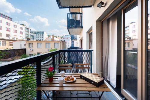Karlin Apartments I Metro I Near the city center 5