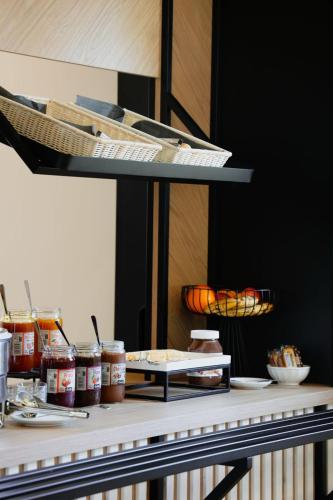 Ételek és italok, B&B HOTEL Bastia in Bastia