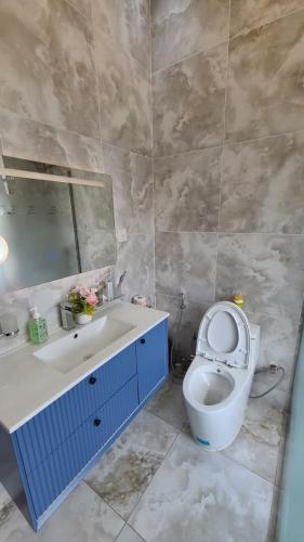 Nepa Hills Apartments - image 5