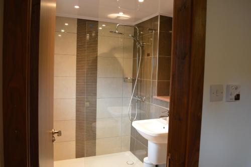 Cruachan Hotel - image 13