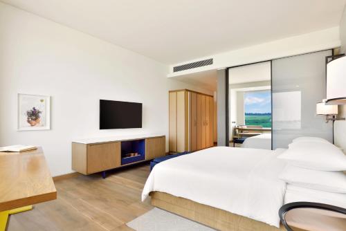 room detail thumbnail 0