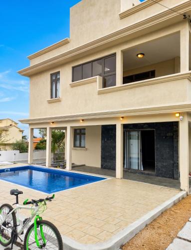 Apartment with Private Pool in Flic en Flac - 250 m², Flic-en-Flac