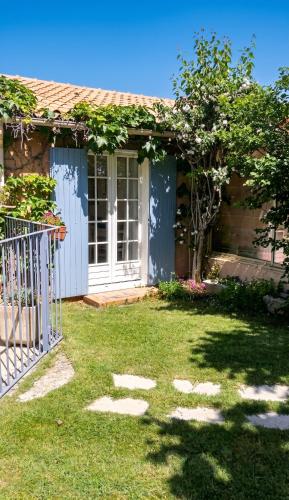Appartement charmant proche d'Avignon avec piscine privée - Location saisonnière - Le Pontet