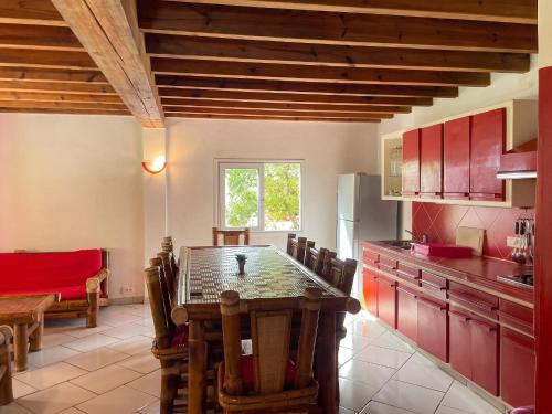 Balkons/terase, Charming Villa in Foulpointe with Sea View in Foulpointe