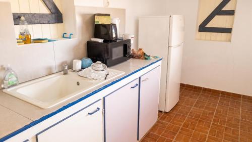 köök, Appartement au bord de mer à Capesterre-de-Marie-Galante, 60 m² (Appartement au bord de mer a Capesterre-de-Marie-Galante, 60 m²) in Capesterre-de-Marie-Galante