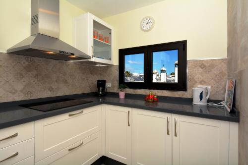 Apartment BellaVista Puerto del Carmen By PVL