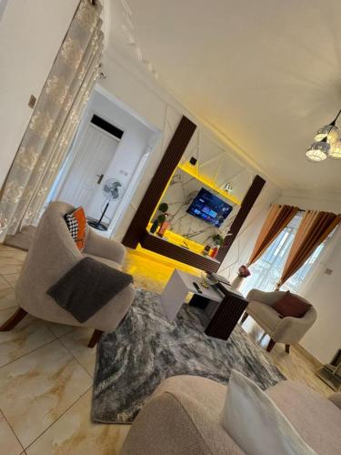 LYZ HOMES Ltd - image 5