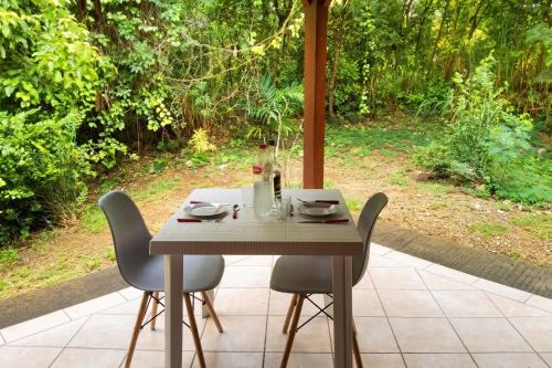 Jardin, Bungalow charmant au Gosier in Mare Gaillard