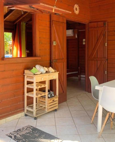 Bungalow charmant au Gosier in Mare Gaillard