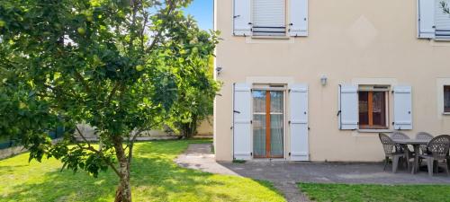 Maison familiale avec jardin à Le Mée-sur-Seine