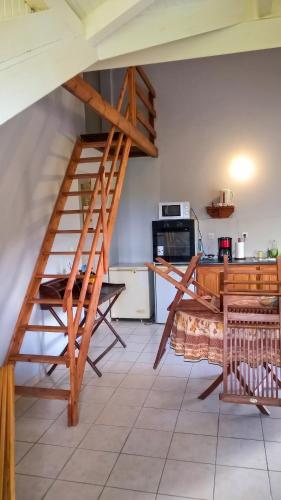 Appartement agréable à Capesterre - 32 m² avec jardin privatif (Appartement agreable a Capesterre - 32 m² avec jardin privatif) in Capesterre-de-Marie-Galante